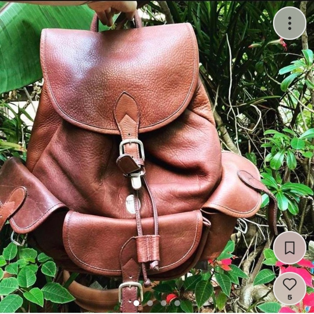 REAL AUTHENTIC VINTAGE LEATHER backpack 1970’s by renowned artist Robert Chea